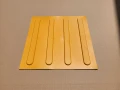 Płytka dotykowa prowadząca dla niewidomych 30x30cm żółta - Zdjęcie 4